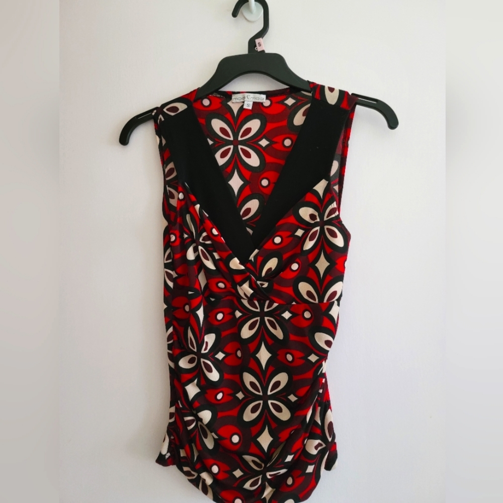 Women's Vintage Moa Moa sleevless blouse